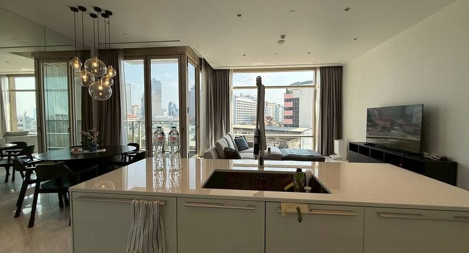 For rent 2 bedrooms serviced apartment in Bang Kho Laem, Bangkok