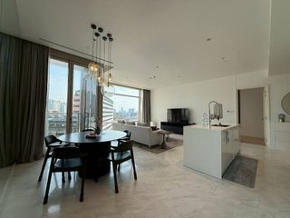 À louer 2 chambres appartement avec services à Bang Kho Laem, Bangkok
