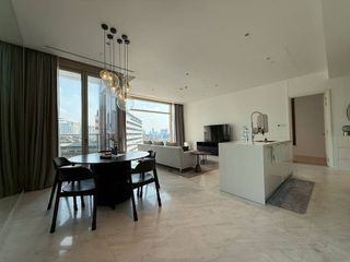 À louer 2 chambres appartement avec services à Bang Kho Laem, Bangkok