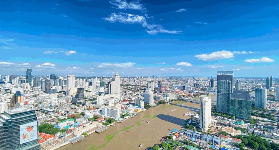 For rent 3 bedrooms condo in Khlong San, Bangkok