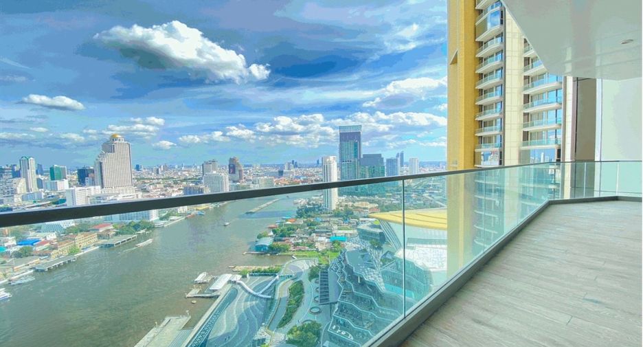 For rent 2 bedrooms condo in Khlong San, Bangkok