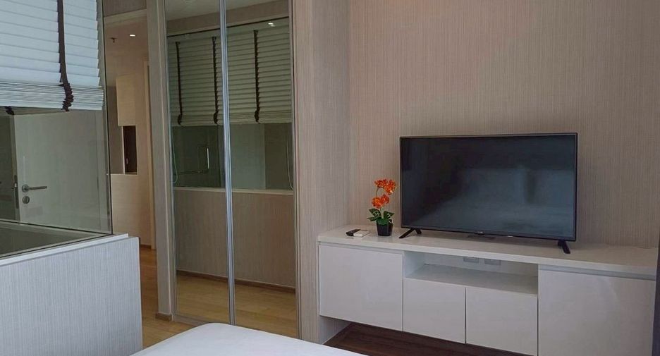 For rent and for sale 2 bedrooms condo in Watthana, Bangkok