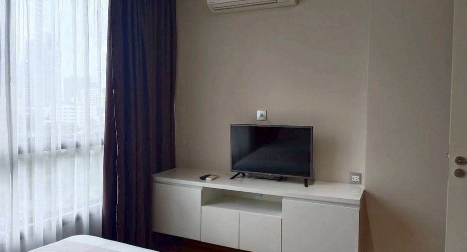 For rent and for sale 2 bedrooms condo in Watthana, Bangkok