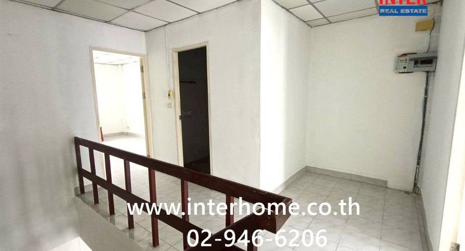 For sale 2 bedrooms townhouse in Bang Khen, Bangkok