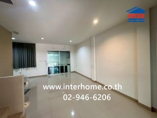 For sale 4 bedrooms townhouse in Bang Khun Thian, Bangkok