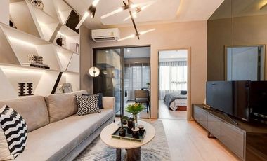 Condo en venta de 1 habitaciones en Huai Khwang, Bangkok