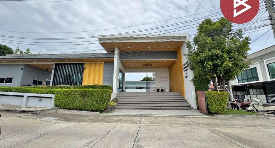 À vendre 3 chambres maison de ville à Phasi Charoen, Bangkok