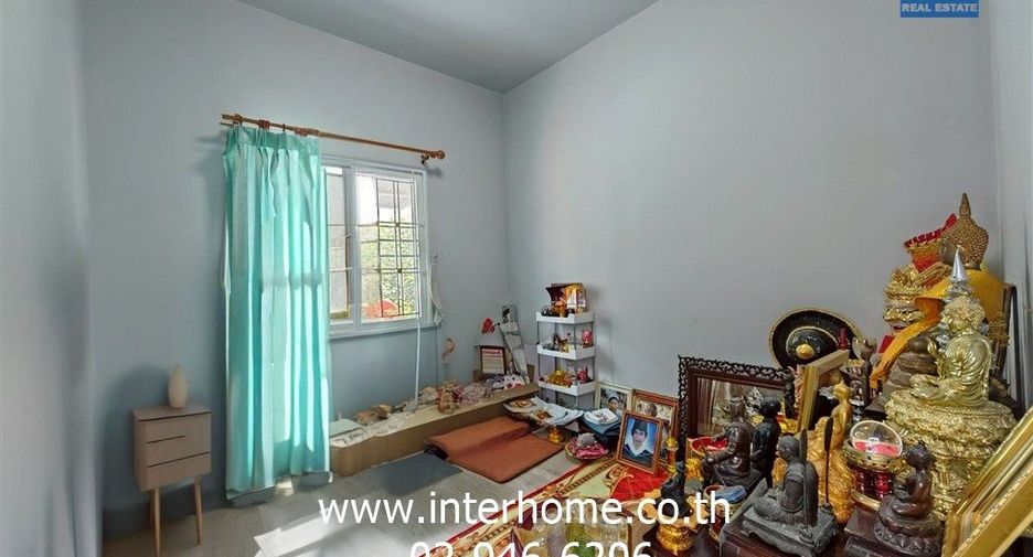 For sale 3 bedrooms townhouse in Phutthamonthon, Nakhon Pathom