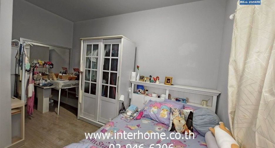 For sale 3 bedrooms townhouse in Phutthamonthon, Nakhon Pathom