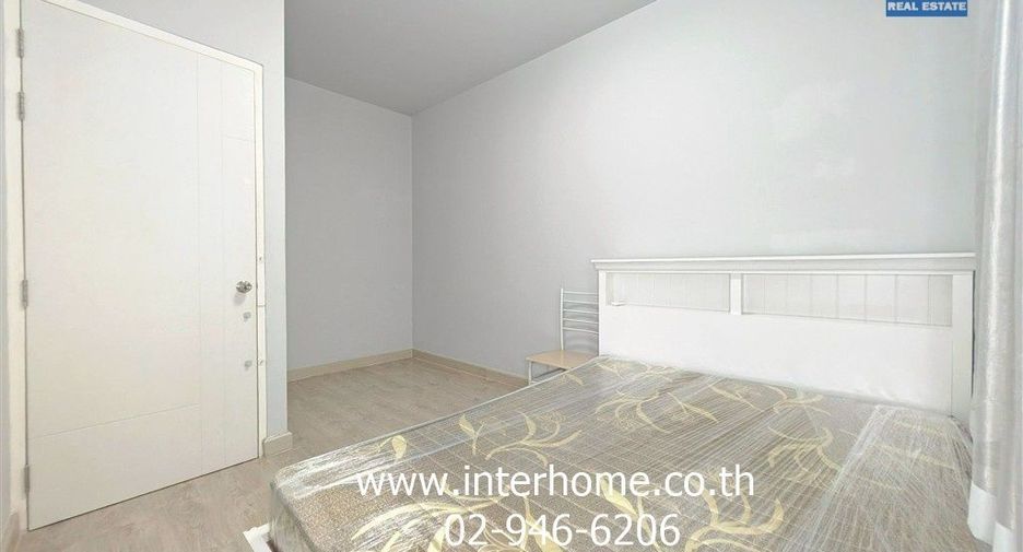 For sale 3 bedrooms townhouse in Phutthamonthon, Nakhon Pathom