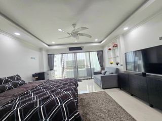 For rent 1 bed condo in Bang Lamung, Chonburi