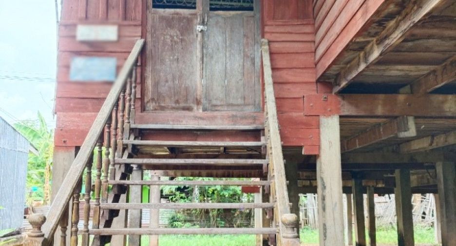For sale 2 bedrooms house in Mueang Uttaradit, Uttaradit