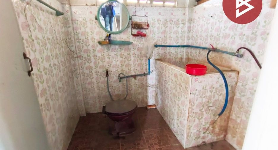 For sale 2 bedrooms house in Mueang Uttaradit, Uttaradit
