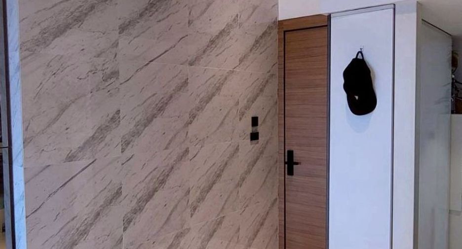 For rent and for sale 4 bedrooms condo in Watthana, Bangkok