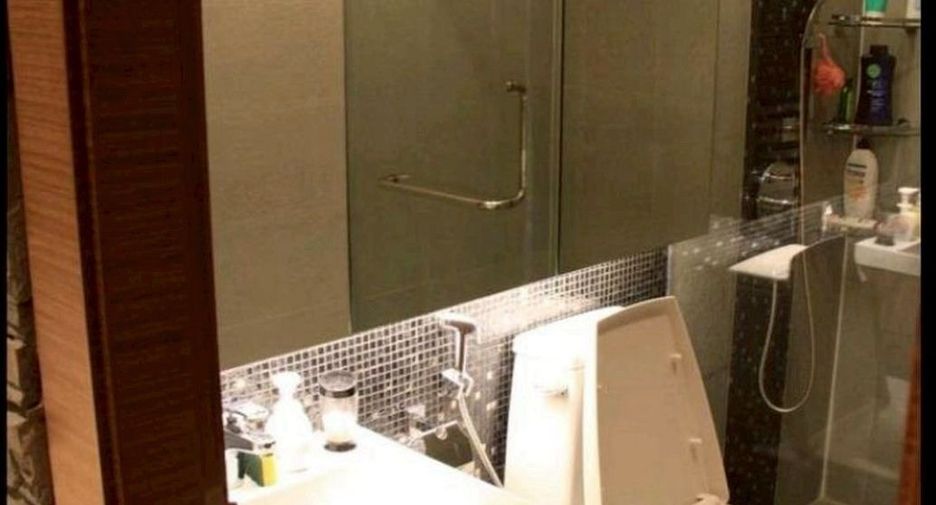 For rent and for sale 4 bedrooms condo in Watthana, Bangkok
