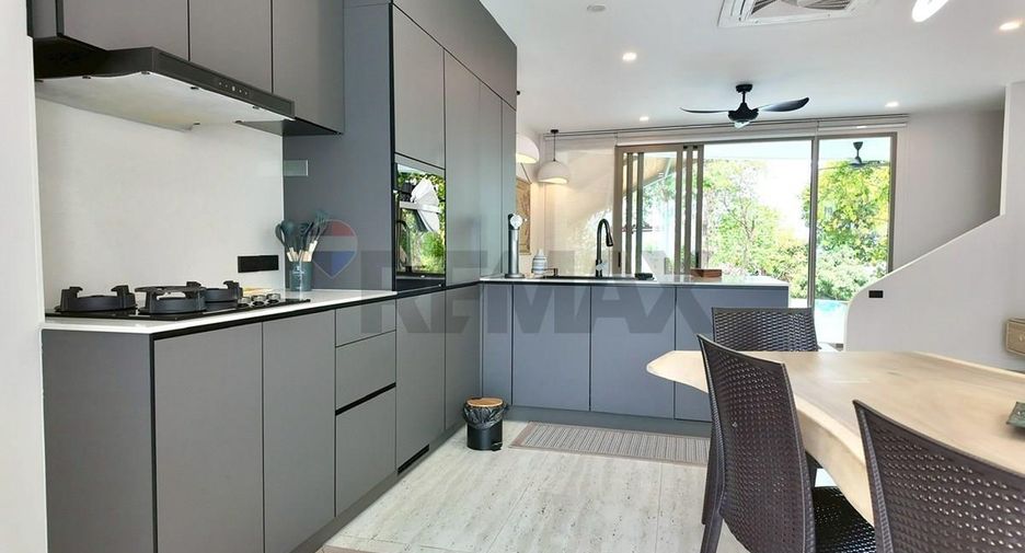 For sale 3 bedrooms villa in Ko Samui, Surat Thani