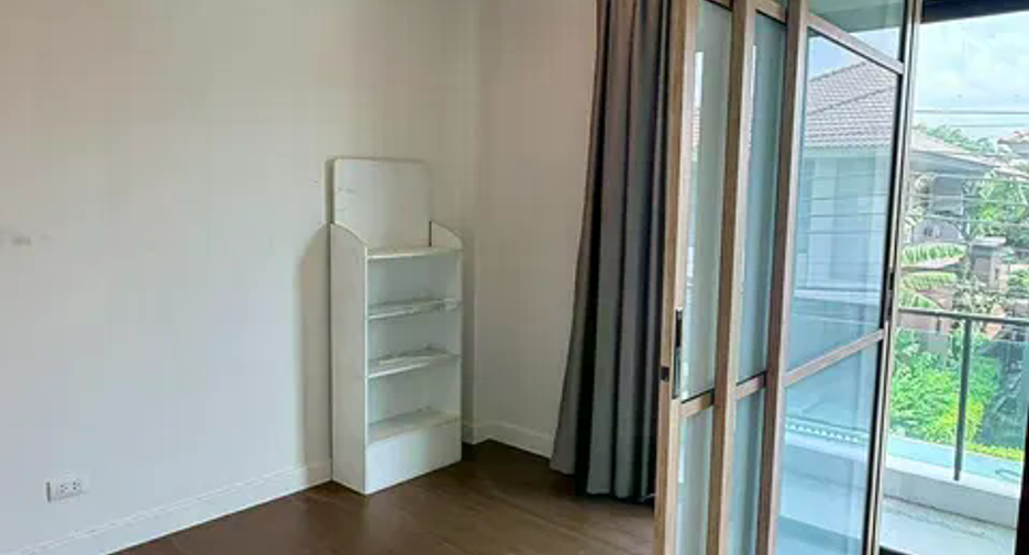 For rent 4 bedrooms house in Bang Sao Thong, Samut Prakan