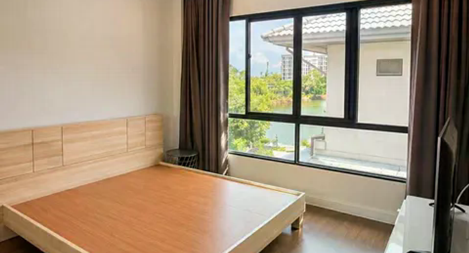 For rent 4 bedrooms house in Bang Sao Thong, Samut Prakan