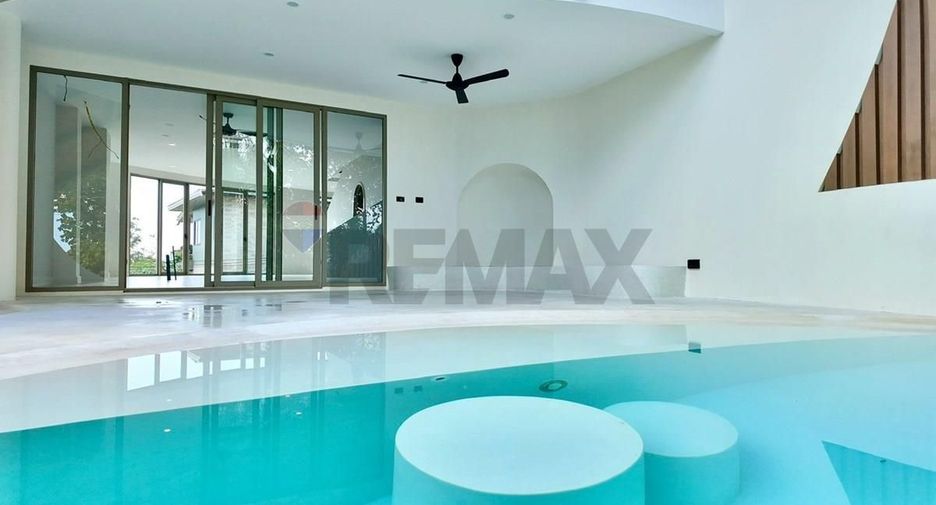 For sale 3 bedrooms villa in Ko Samui, Surat Thani