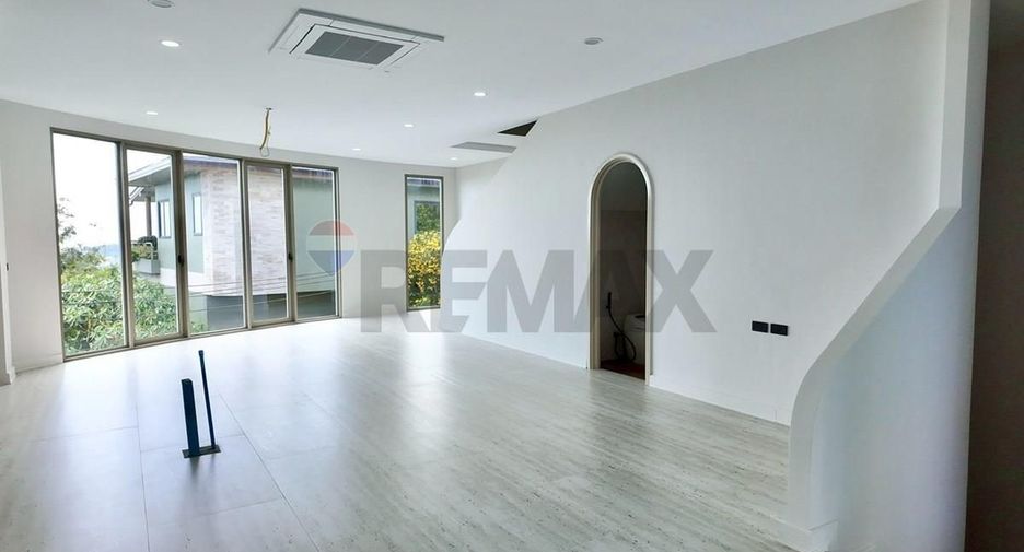 For sale 3 bedrooms villa in Ko Samui, Surat Thani