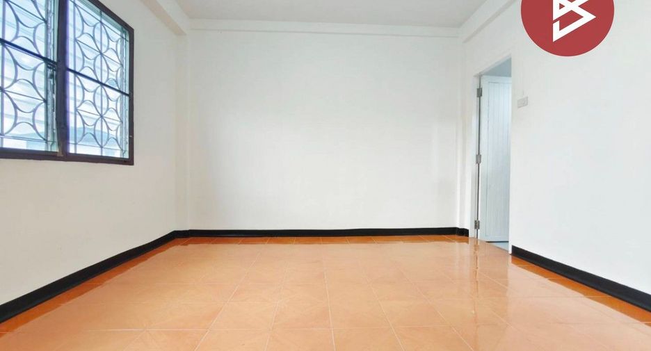 For sale 3 bedrooms townhouse in Ban Pong, Ratchaburi
