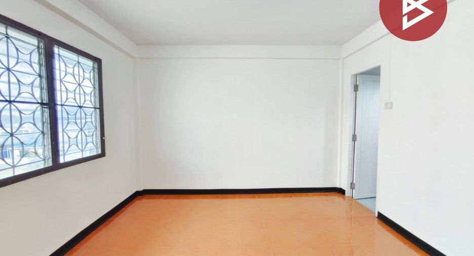 For sale 3 bedrooms townhouse in Ban Pong, Ratchaburi