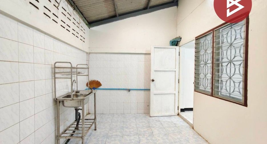 For sale 3 bedrooms townhouse in Ban Pong, Ratchaburi