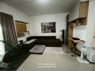 Casa adosada en venta de 2 habitaciones en Bang Phli, Samut Prakan