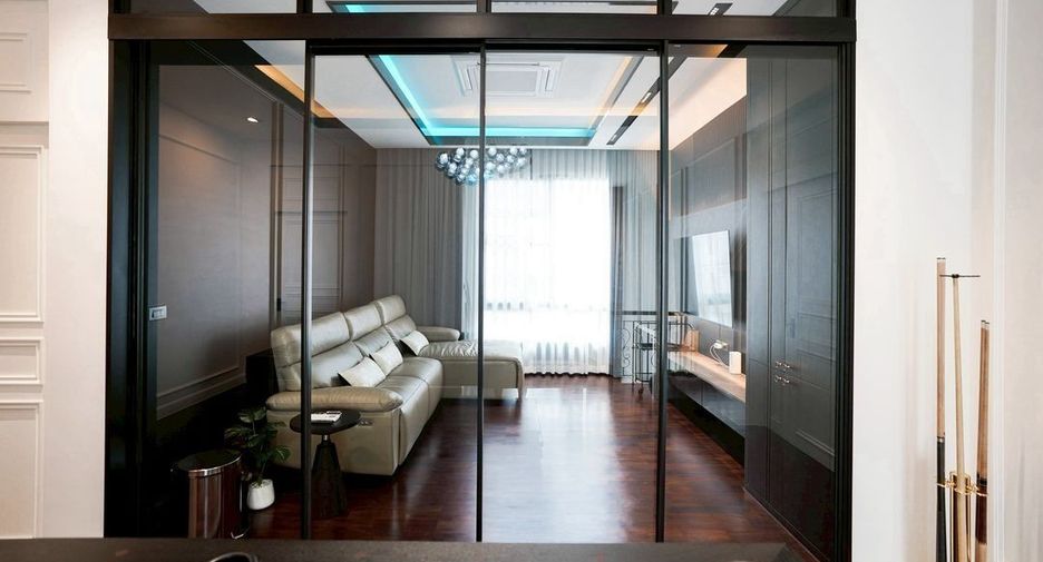 For sale 3 bedrooms house in Thawi Watthana, Bangkok