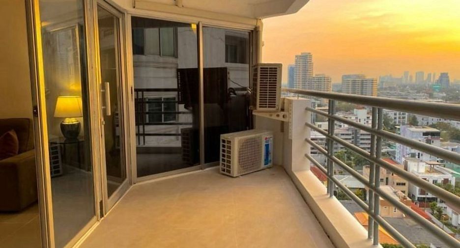 Wohnung zur Miete mit 4 Zimmer in Khlong Toei, Bangkok