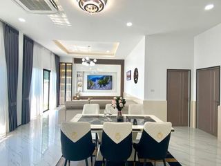 Продажа 3 спальни вилла в Банг Ламунг, Чонбури