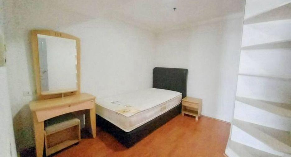 À louer 2 chambres condo à Khlong Toei, Bangkok