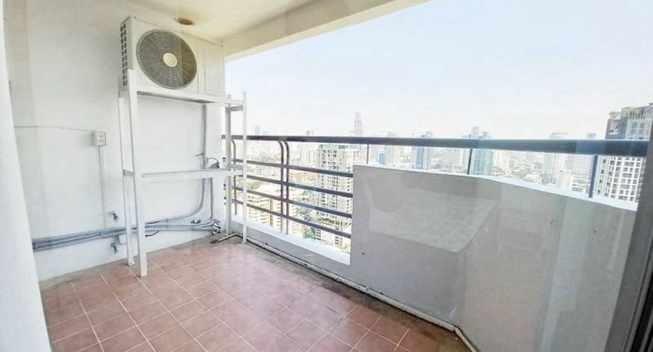 À louer 2 chambres condo à Khlong Toei, Bangkok