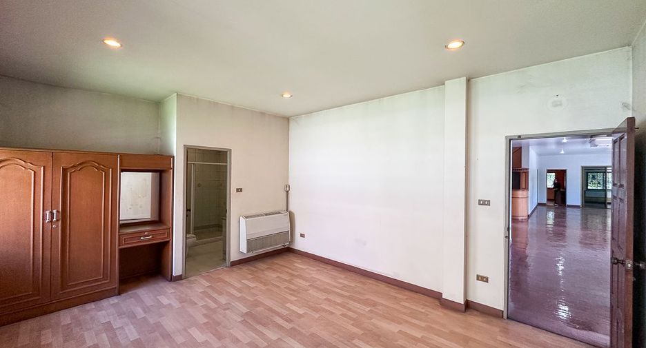 Haus zum Kauf mit 5 Zimmer in Hang Dong, Chiang Mai