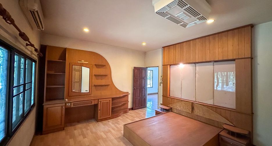 Haus zum Kauf mit 5 Zimmer in Hang Dong, Chiang Mai
