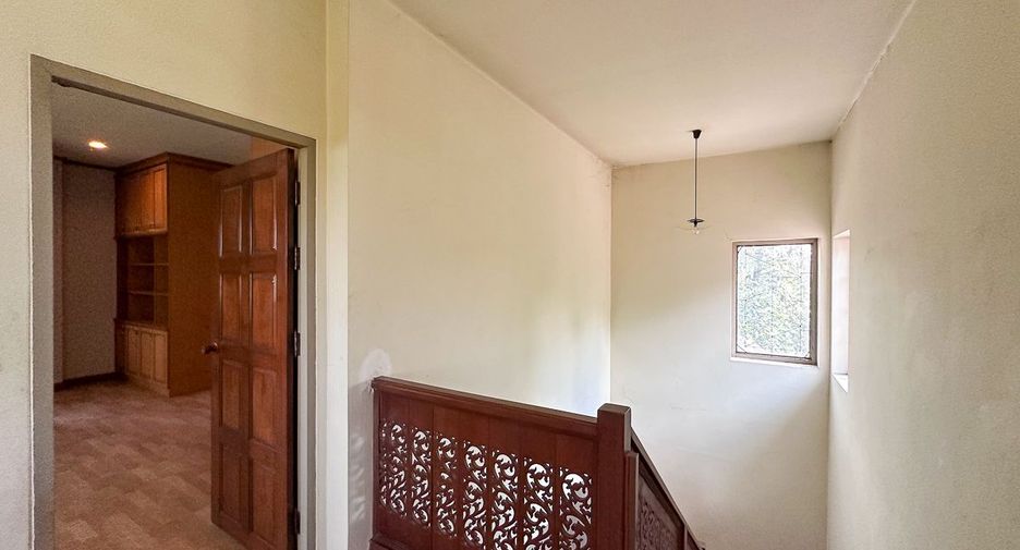Haus zum Kauf mit 5 Zimmer in Hang Dong, Chiang Mai