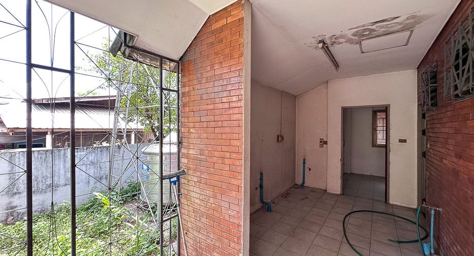 Haus zum Kauf mit 5 Zimmer in Hang Dong, Chiang Mai