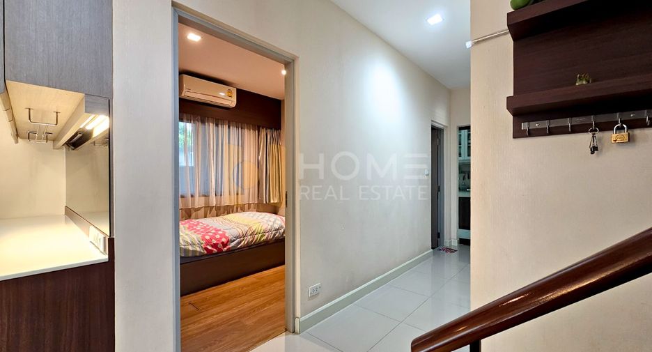 For sale 4 bedrooms house in Bang Khen, Bangkok