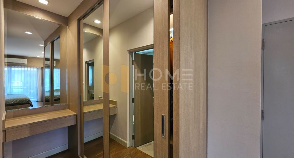For sale 4 bedrooms house in Bang Khen, Bangkok