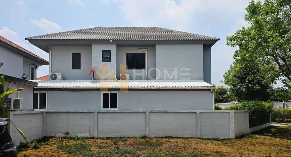 For sale 4 bedrooms house in Bang Khen, Bangkok