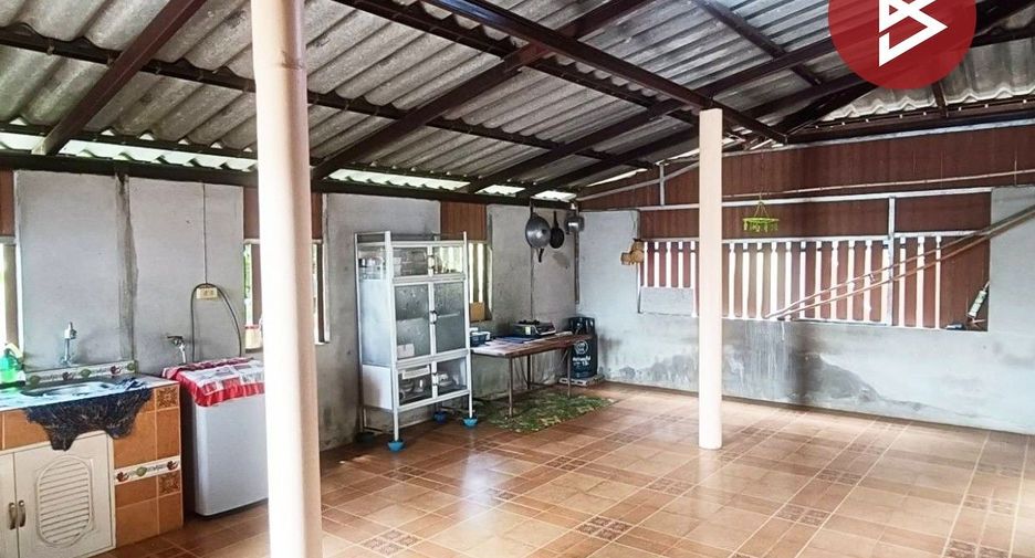 For sale 2 bedrooms house in Khao Yoi, Phetchaburi