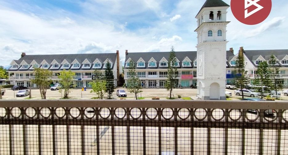 For sale 3 bedrooms townhouse in Mueang Nakhon Si Thammarat, Nakhon Si Thammarat