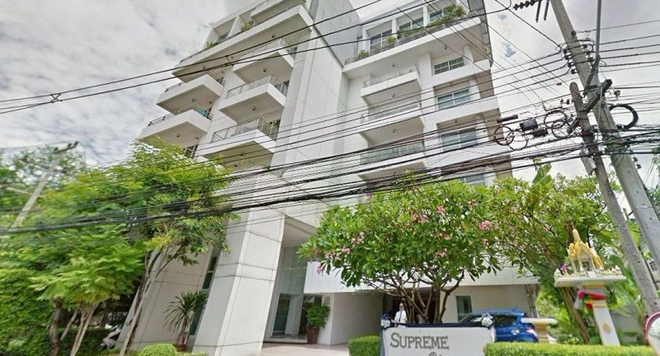 For rent 2 bedrooms condo in Yan Nawa, Bangkok