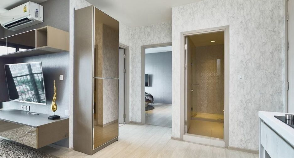 For rent 2 bedrooms condo in Khlong Toei, Bangkok