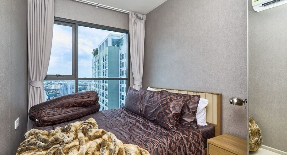 For rent 2 bedrooms condo in Khlong Toei, Bangkok