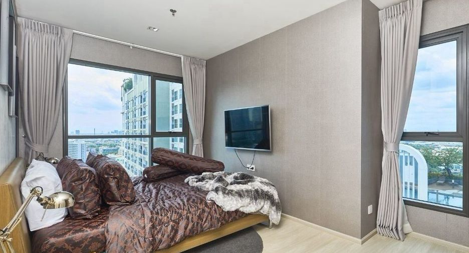 For rent 2 bedrooms condo in Khlong Toei, Bangkok