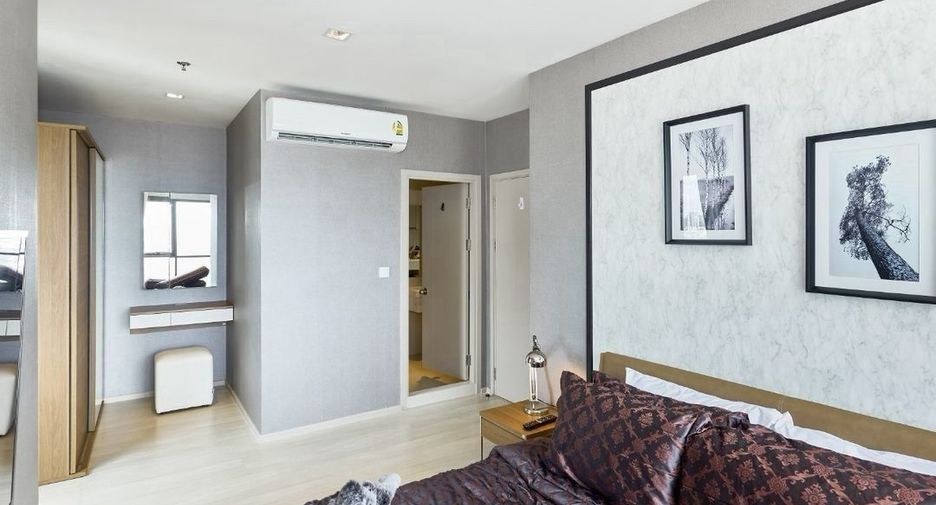 For rent 2 bedrooms condo in Khlong Toei, Bangkok