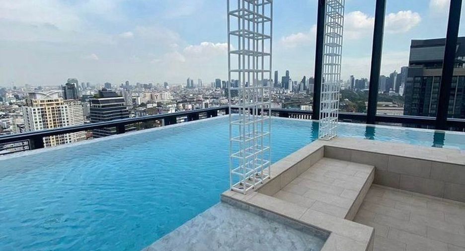 For rent 1 bed condo in Ratchathewi, Bangkok