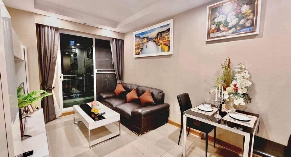 For rent 1 bed condo in Huai Khwang, Bangkok