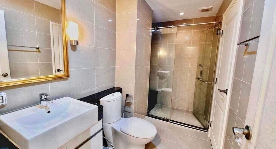 For rent 1 bed condo in Huai Khwang, Bangkok